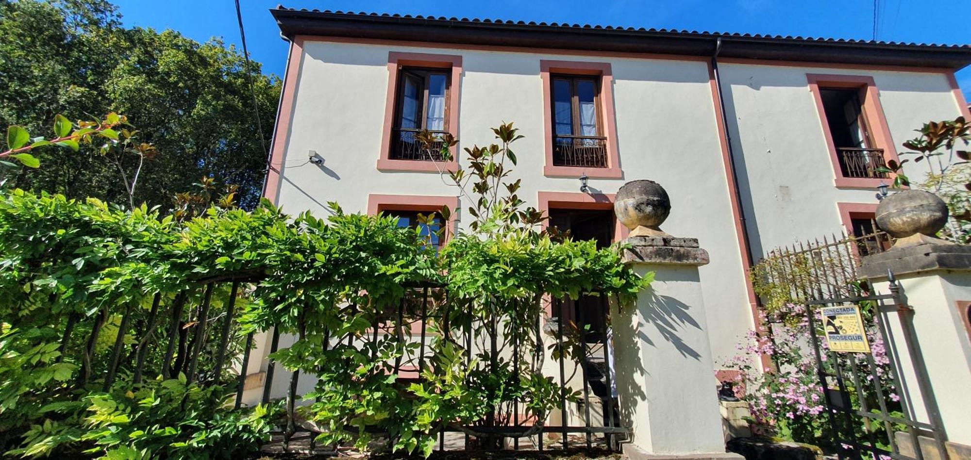 La Casona De La Vega Junto A Cangas De Onis Exterior photo